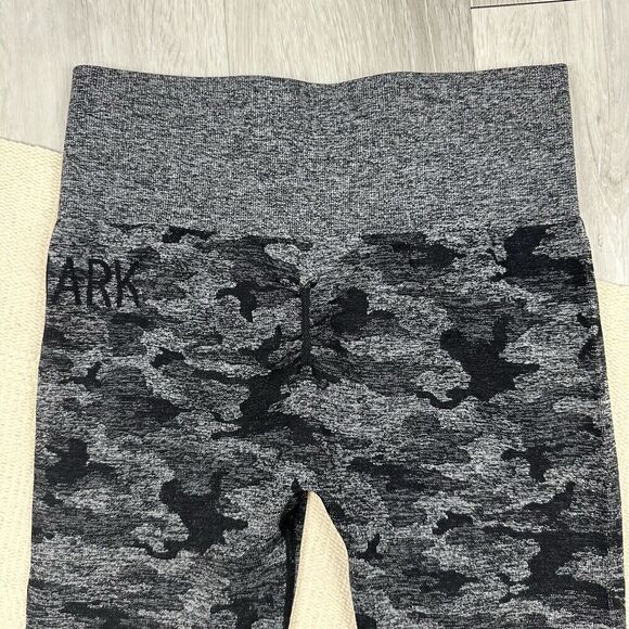 Gymshark Adapt Seamless Black Gray Camo Sports Leggings Size Small - Picture 6 of 11